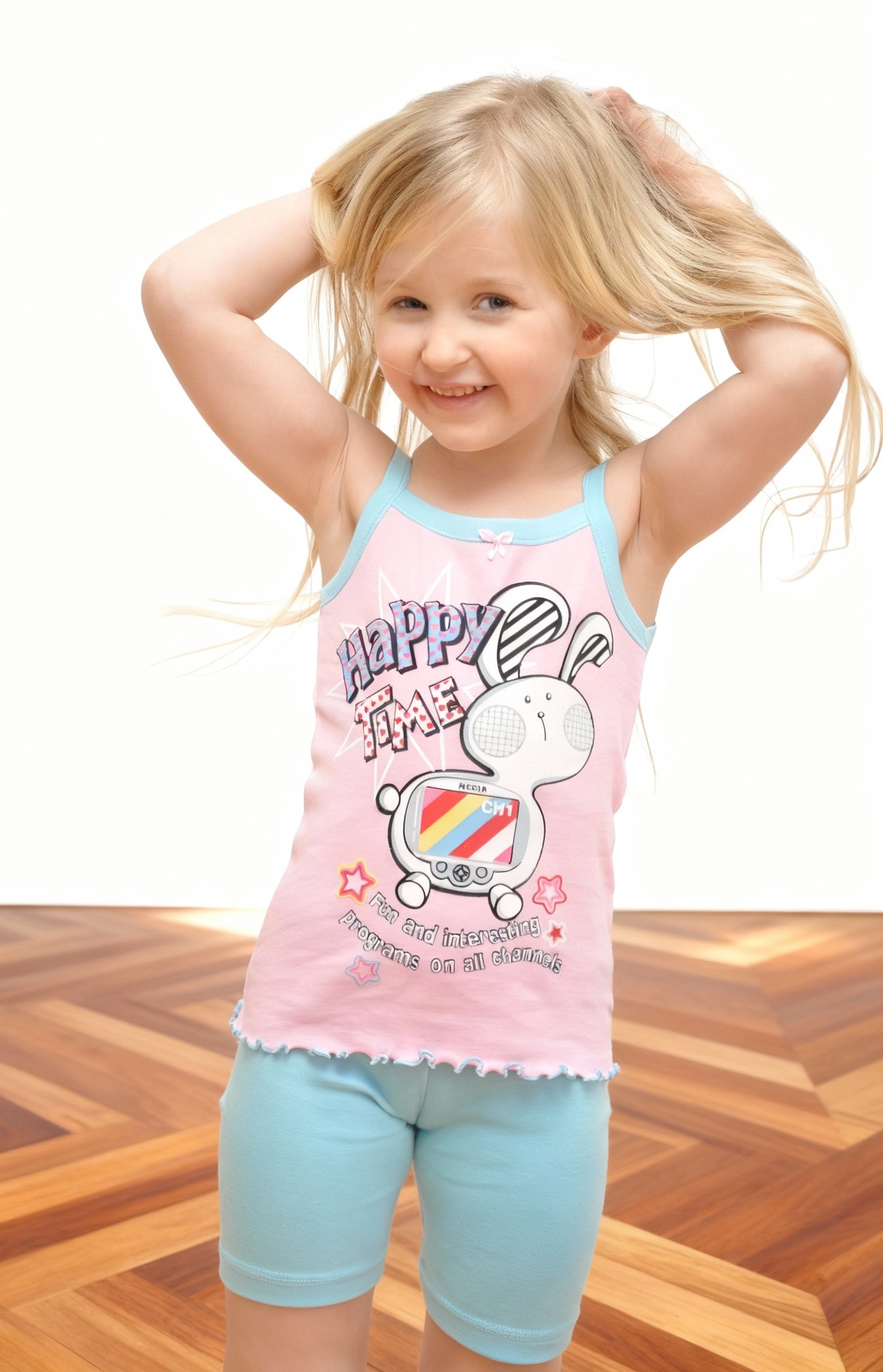 Girls' colorful printed Portée set with shorts 2